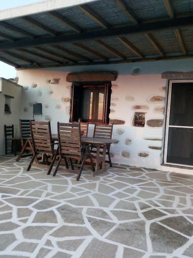 Traditional House Paros Sarakíniko المظهر الخارجي الصورة